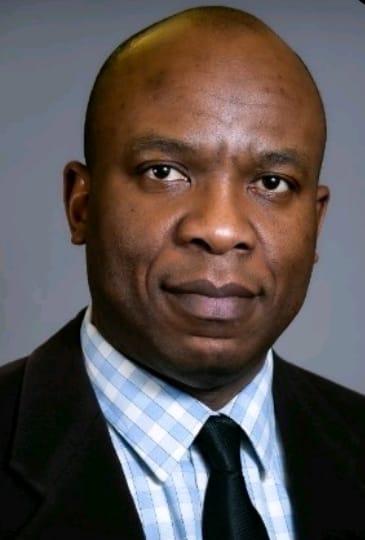 Nigeria will not move forward with the weight of its own government