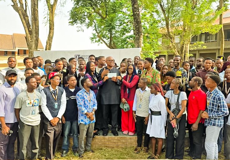 Peter Obi Visits Dominican University, Donates ₦30m, Recovers Missing Phone in Gesture That Renews Hope for Nigeria