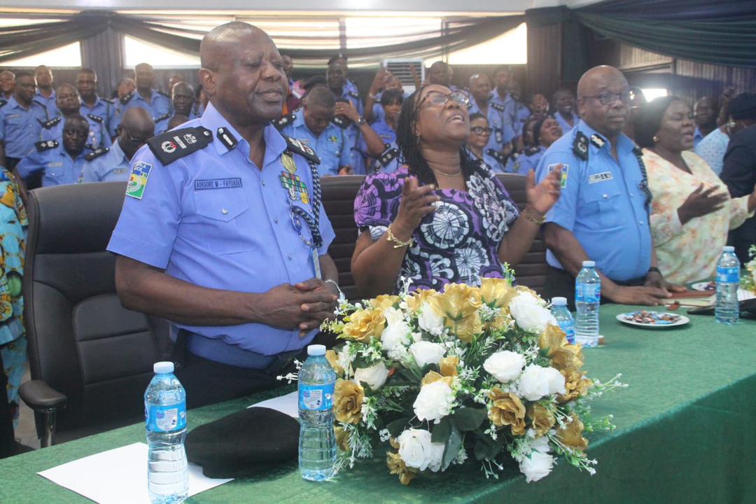 Zone 2 Police Command Holds New Year Prayer, Reaffirms Commitment to Safety and Professionalism