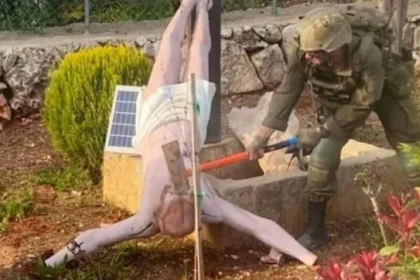 Israeli Soldiers Jailed Over Vandalization of Statue of Jesus Christ in Lebanon
