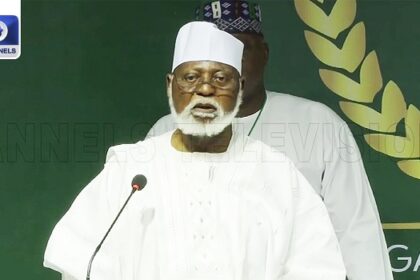 Abdulsalami Abubakar Debunks MKO Abiola Poisoning Claims, Says International Autopsy Confirmed Natural Death Abdulsalami Abubakar Debunks MKO Abiola Poisoning Claims, Says International Autopsy Confirmed Natural Death