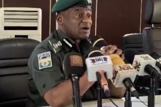 Police Deny Reports of ‘Shoot-on-Sight’ Order by IGP Disu, Clarify Remarks on Illegal Arms Police Deny Reports of ‘Shoot-on-Sight’ Order by IGP Disu, Clarify Remarks on Illegal Arms