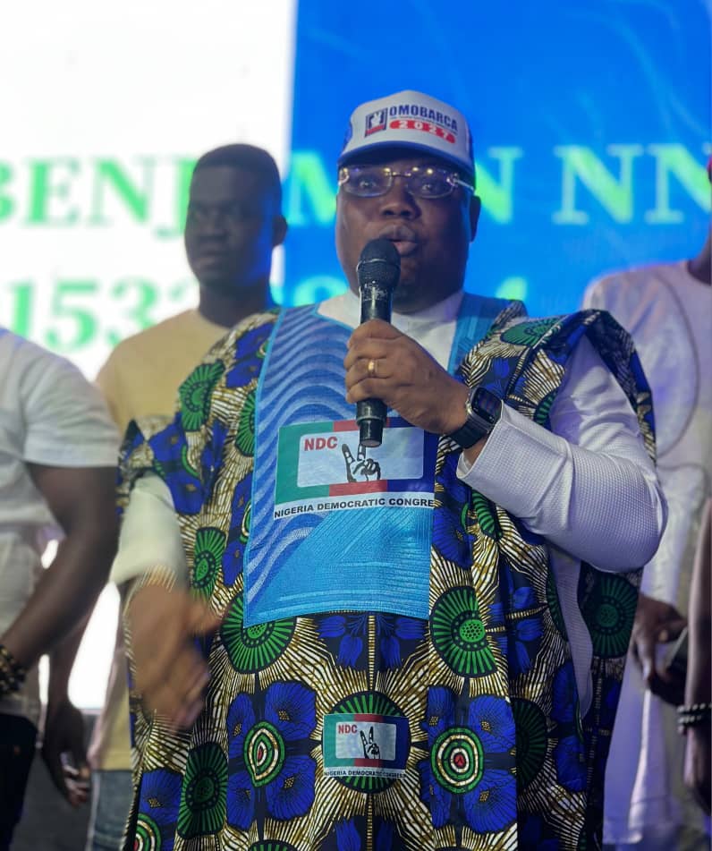 (Photos) NDC Candidate OmoBarca Inaugurates Team Legit to Drive Campaign in Ajeromi-Ifelodun