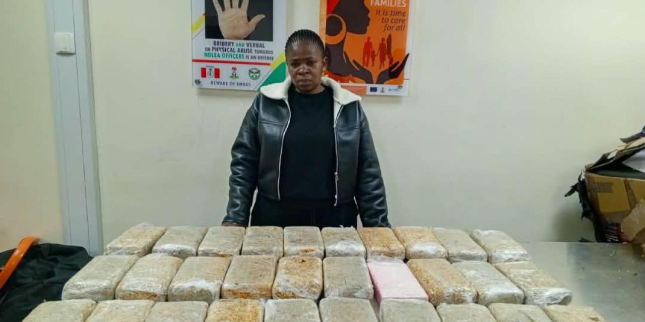 NDLEA Arrests South African Woman with 36.65kg of Cocaine at Lagos Airport NDLEA Arrests South African Woman with 36.65kg of Cocaine at Lagos Airport